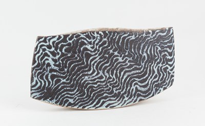 Lot 506 - PETER BEARD (born 1951); a flat stoneware...