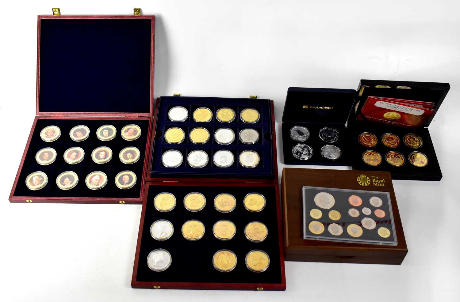 Lot 80 - Various collectors' coins