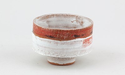Lot 135 - ROBIN WELCH (1936-2019); a small stoneware...