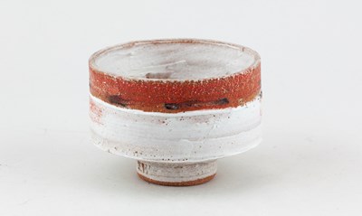 Lot 135 - ROBIN WELCH (1936-2019); a small stoneware...