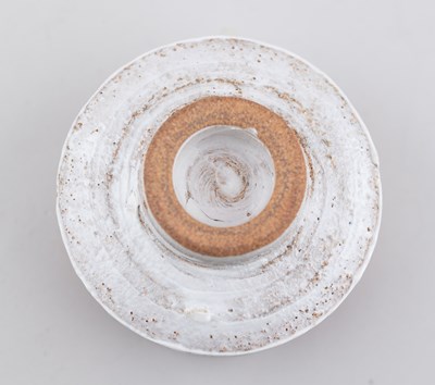 Lot 135 - ROBIN WELCH (1936-2019); a small stoneware...