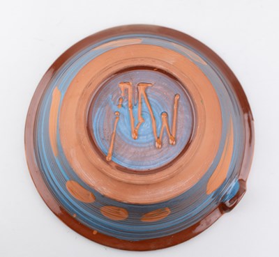 Lot 128 - MARY WONDRAUSCH (1923-2016); a slipware...