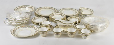 Lot 512 - AYNSLEY; a 'Henley' pattern part tea and...