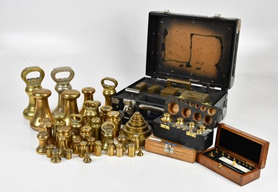 Lot 1326 - A collection of Victorian and later weights...