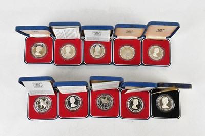 Lot 622 - A set of ten Elizabeth II Silver Jubilee...