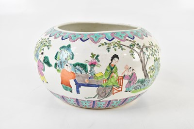 Lot 1082 - A modern Chinese Famille Verte jardinière,...