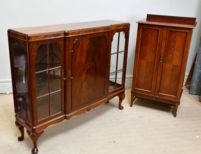 Lot 176 - An early 20th century mahogany breakfront...