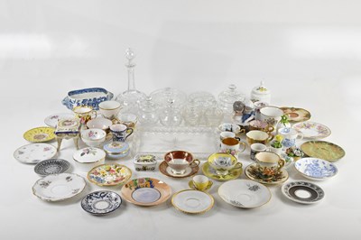 Lot 567 - An assortment of decorative ceramics and...