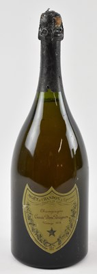 Lot 123 - CHAMPAGNE; a bottle of 1978 vintage Moët et...