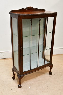 Lot 210 - An early 20th century mahogany display cabinet,...