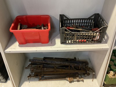 Lot 237 - A quantity of bench vices, c clamps, sash...