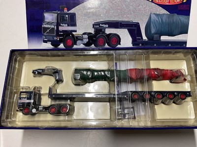 Lot 193 - CORGI AND MATCHBOX; Pickfords lot, including...