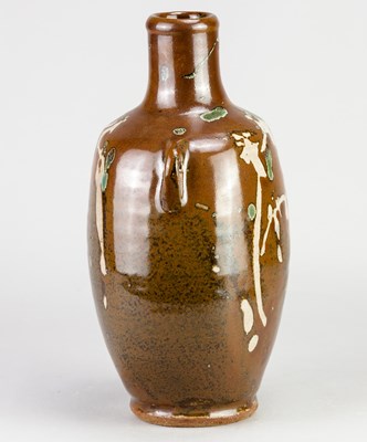 Lot 322 - JIM MALONE (born 1946); a lugged stoneware...