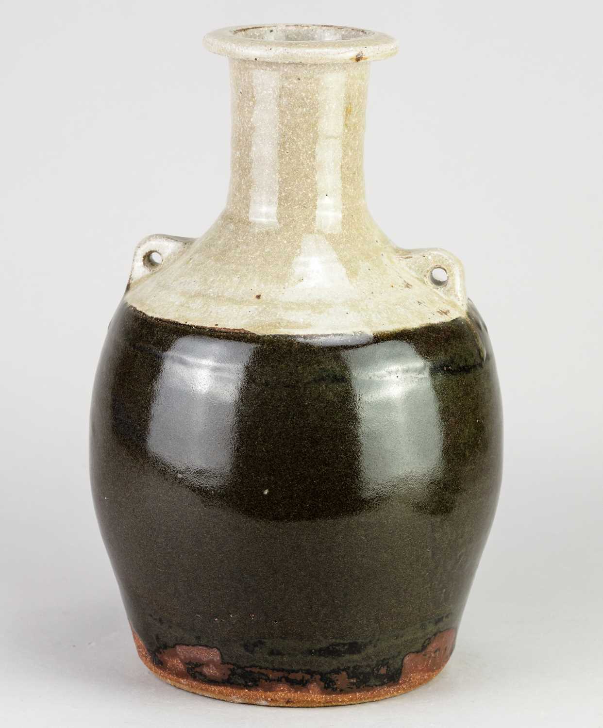 Lot 323 - JIM MALONE (born 1946); a lugged stoneware...