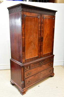 Lot 69 - A good George III mahogany secretaire linen...